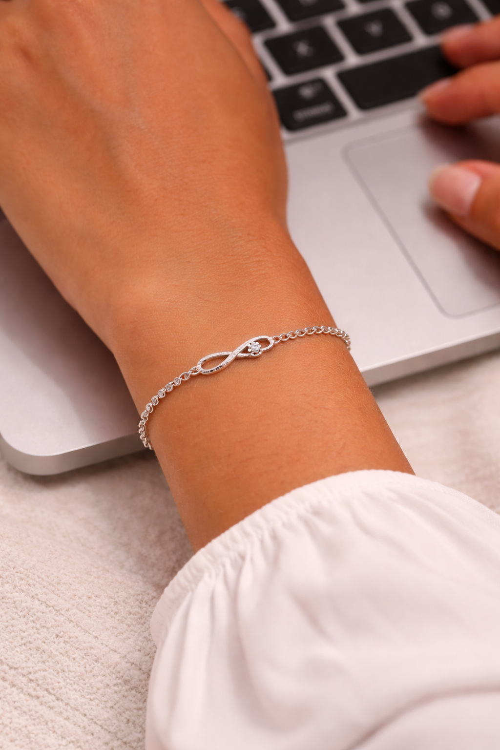 Infinite Love Bracelet with Inlaid Heart Stone